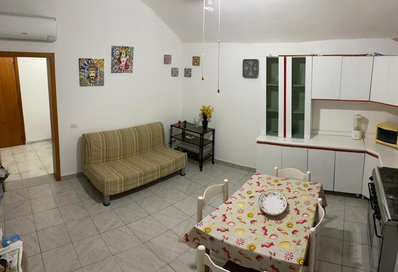Cucchiara Apartment Catânia Exterior foto